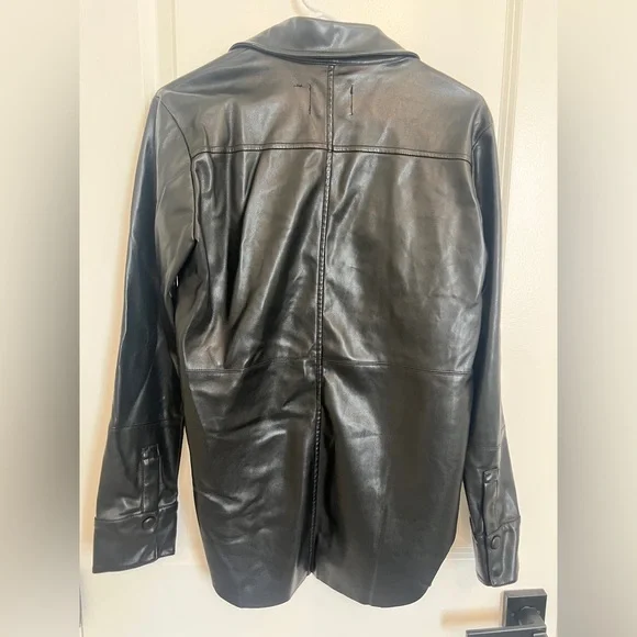 DOLCE CABO Faux Vegan Leather Button Up Shirt SIZE Small NWOT - Picture 9 of 11